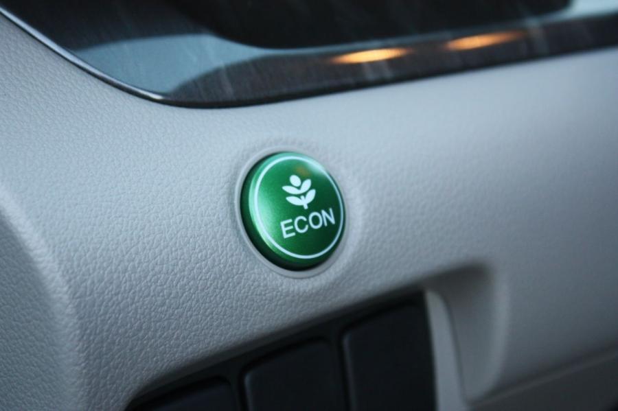  Honda CR-V 2012 года  (фото 21 из 139)